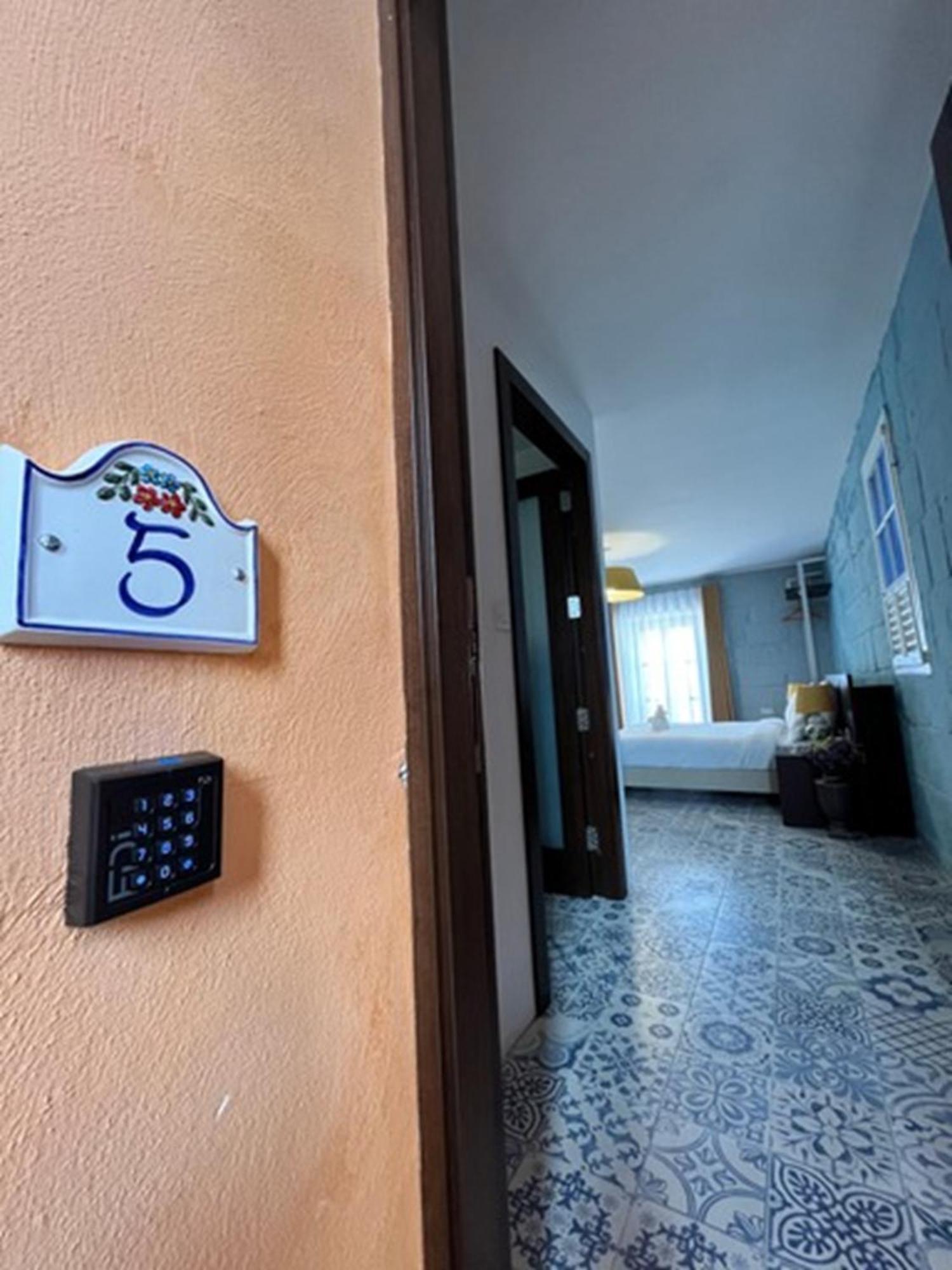 Hotel My Travel House Rabat Exterior foto