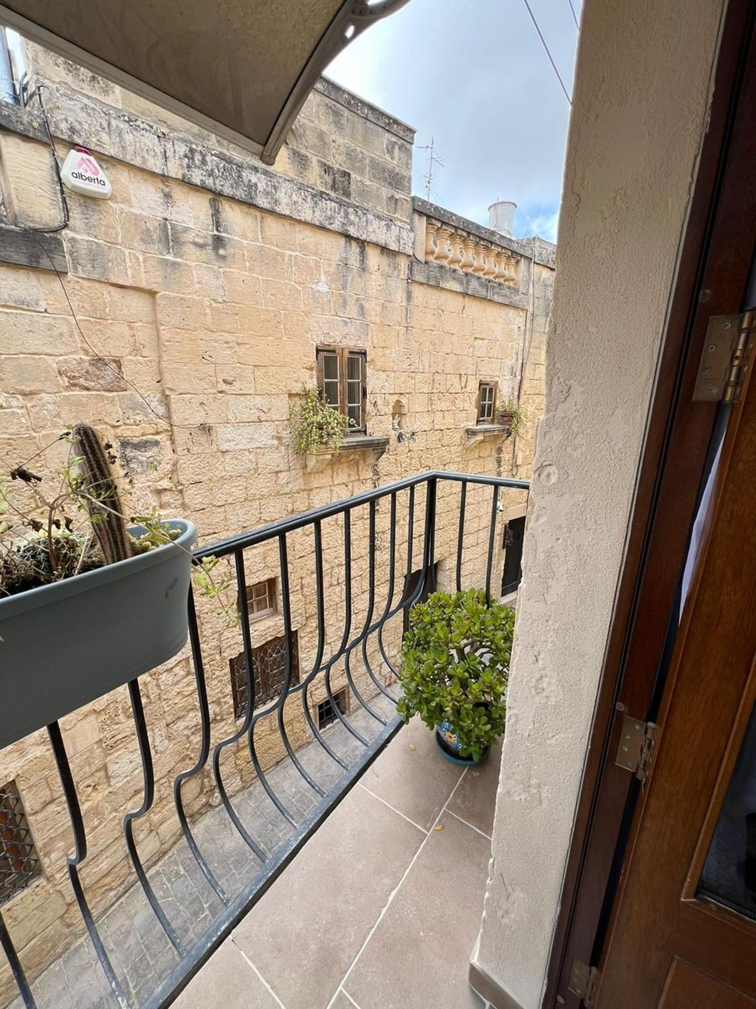 Hotel My Travel House Rabat Exterior foto