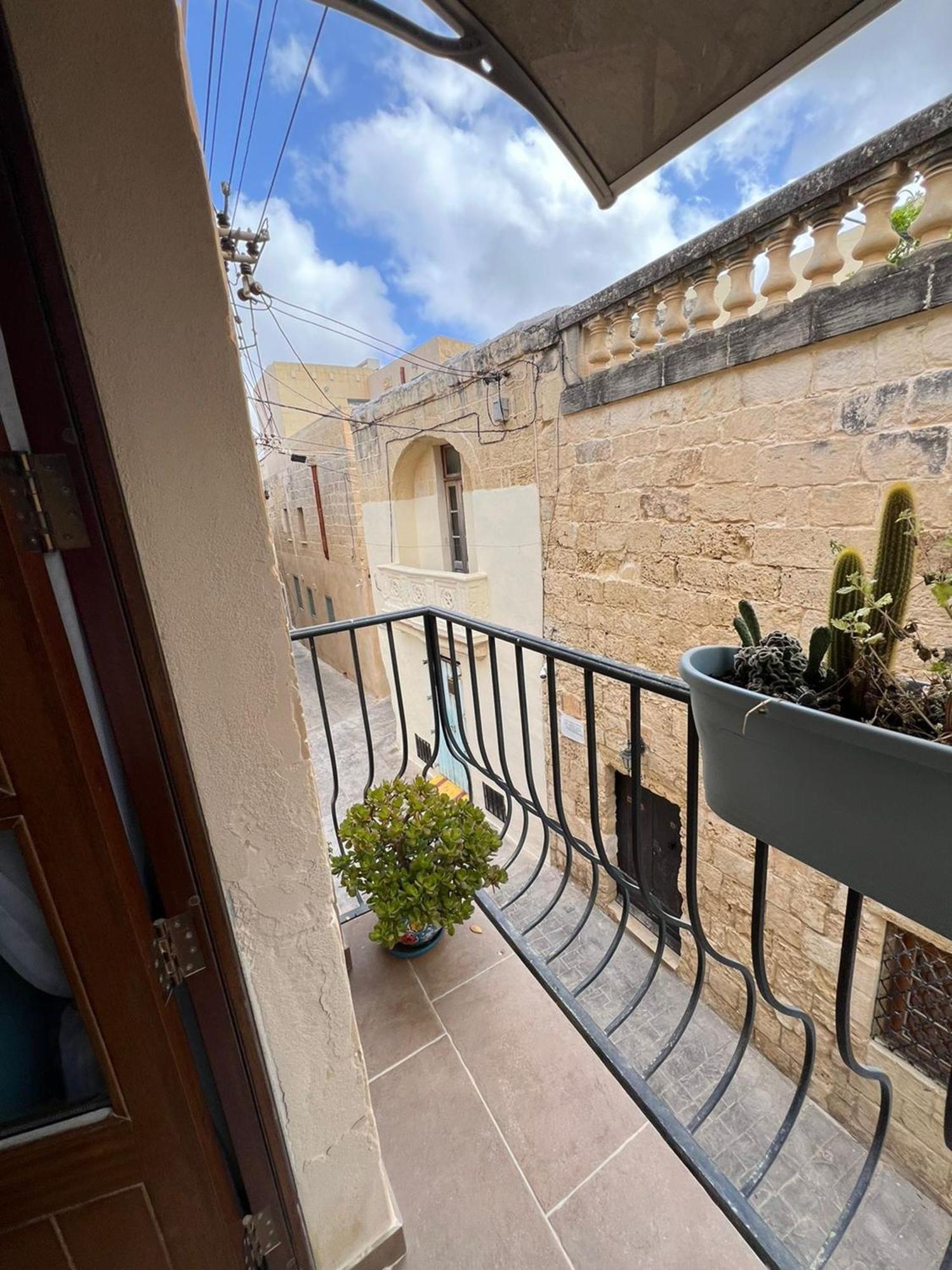 Hotel My Travel House Rabat Exterior foto